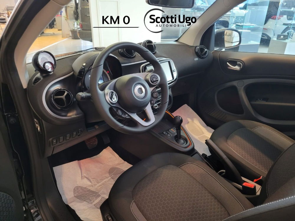 smart Fortwo Cabrio nuova a Siena (10)