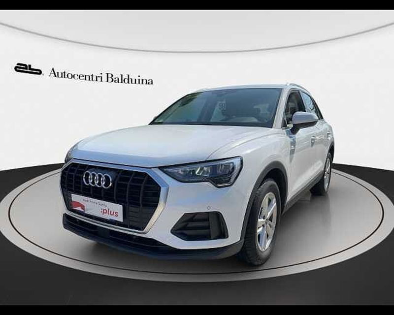 Audi Q3 35 1.5 tfsi Business s-tronic del 2021 usata a Roma