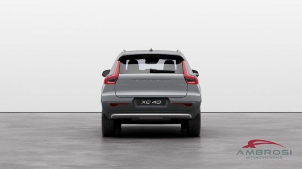 Volvo XC40 nuova a Perugia (6)