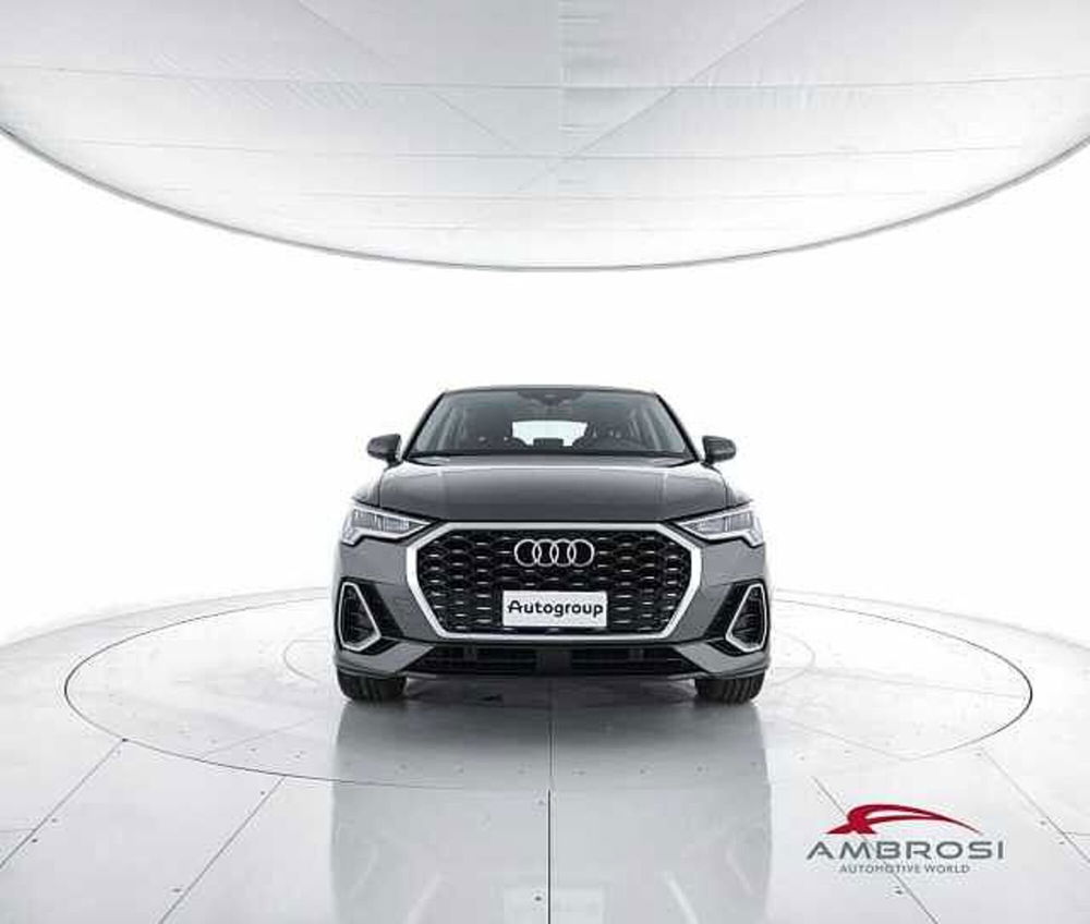 Audi Q3 Sportback usata a Perugia (5)