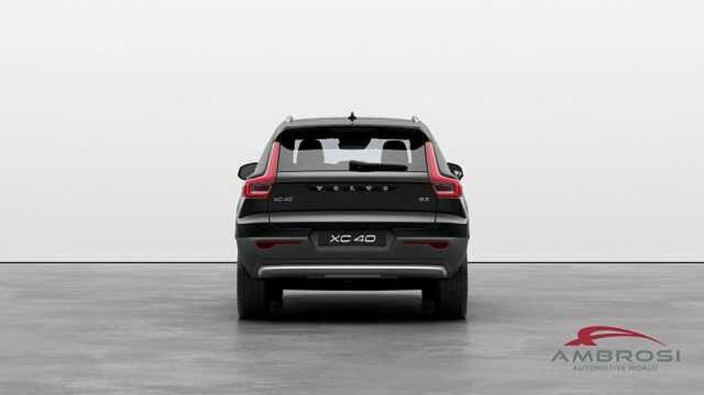 Volvo XC40 nuova a Viterbo (6)