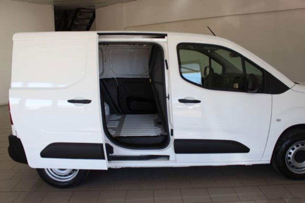 Toyota Proace City usata a Potenza (11)