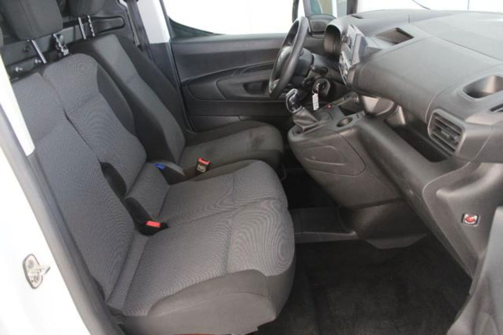 Toyota Proace City usata a Potenza (14)