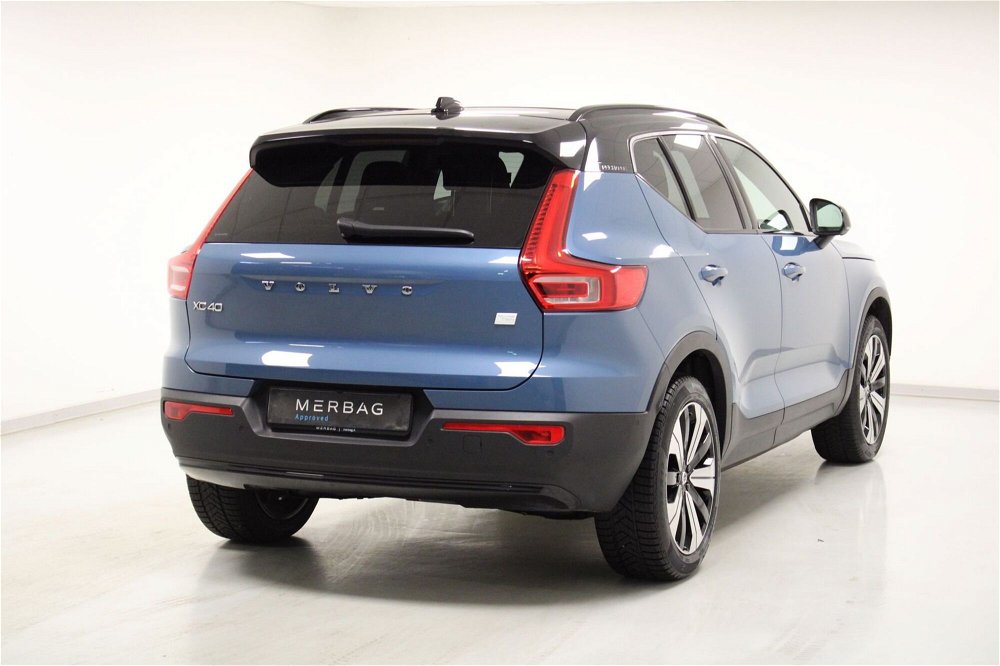 Volvo XC40 Recharge Pure Electric Twin Motor AWD Ultimate  del 2022 usata a Milano (5)