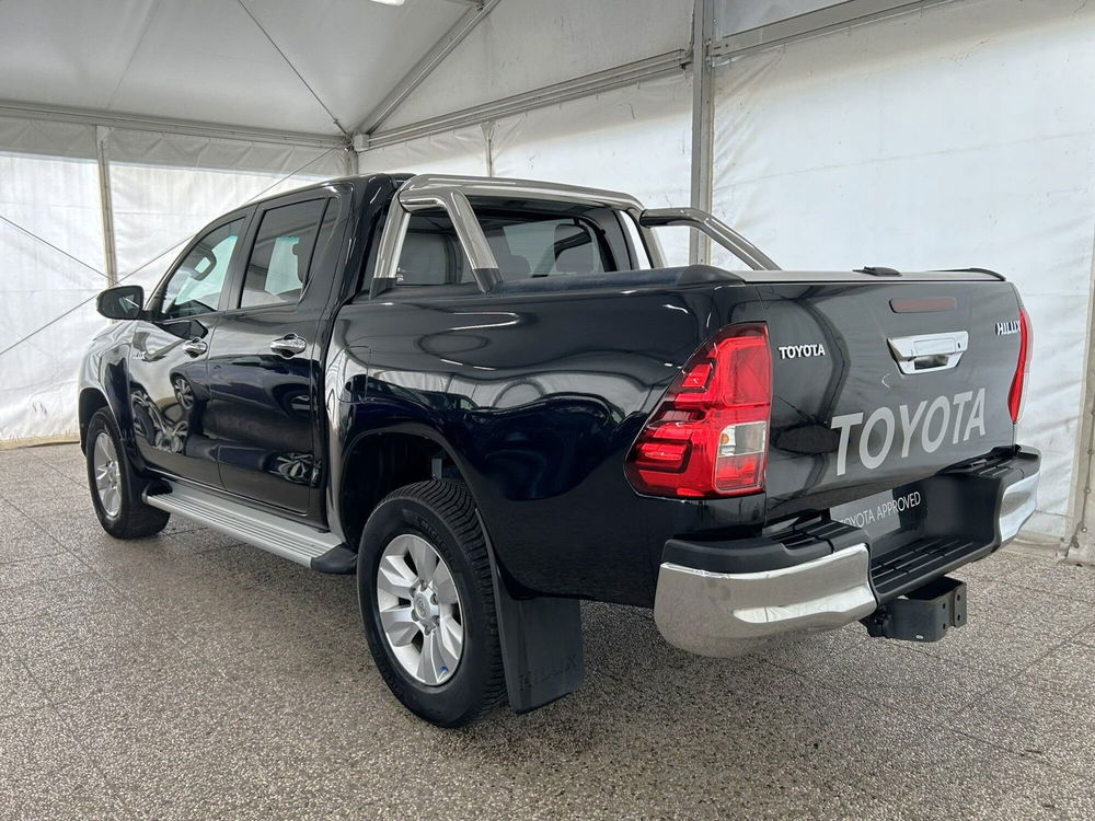 Toyota Hilux usata a Monza e Brianza (5)