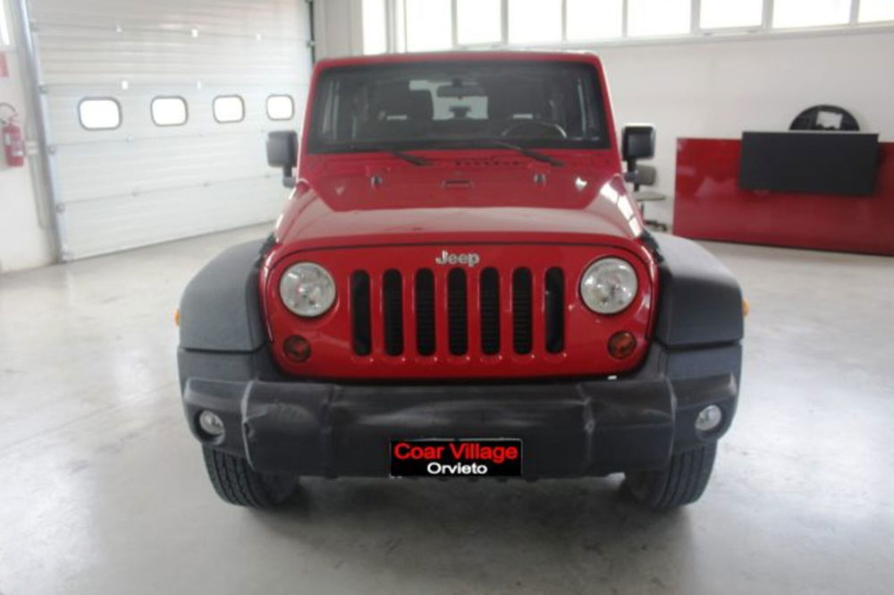 Jeep Wrangler Unlimited usata a Terni (2)