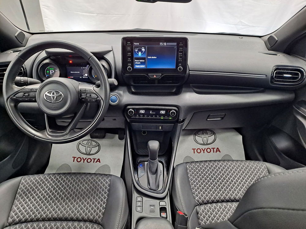 Toyota Yaris usata a Roma (10)