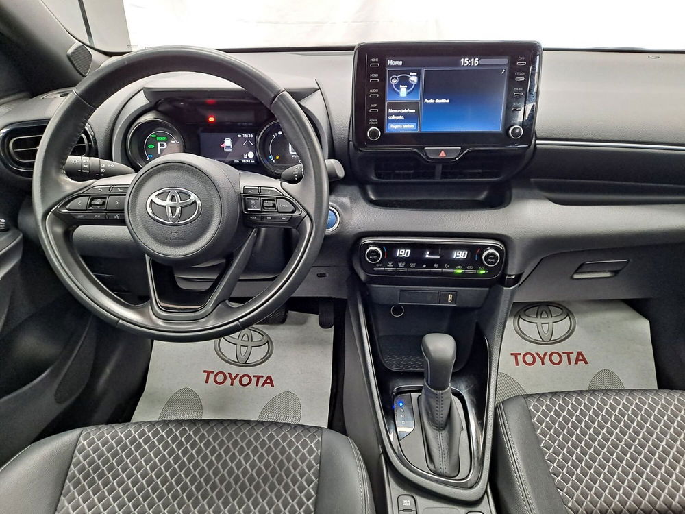 Toyota Yaris usata a Roma (11)