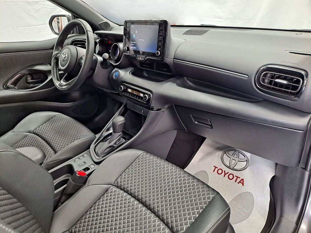 Toyota Yaris usata a Roma (6)