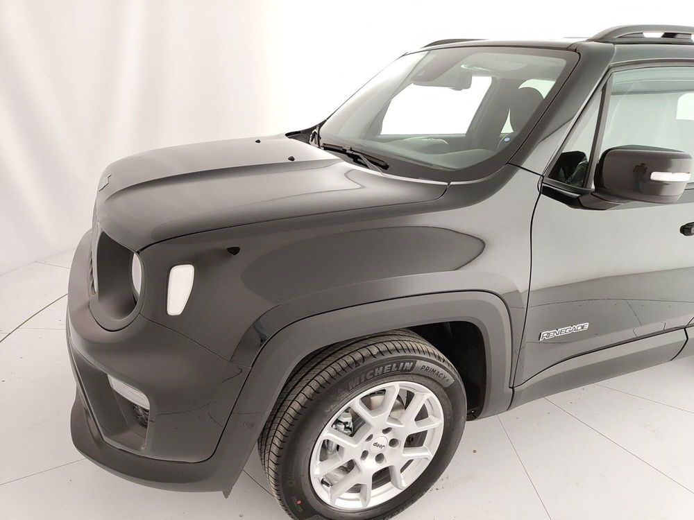 Jeep Renegade nuova a Caserta (11)