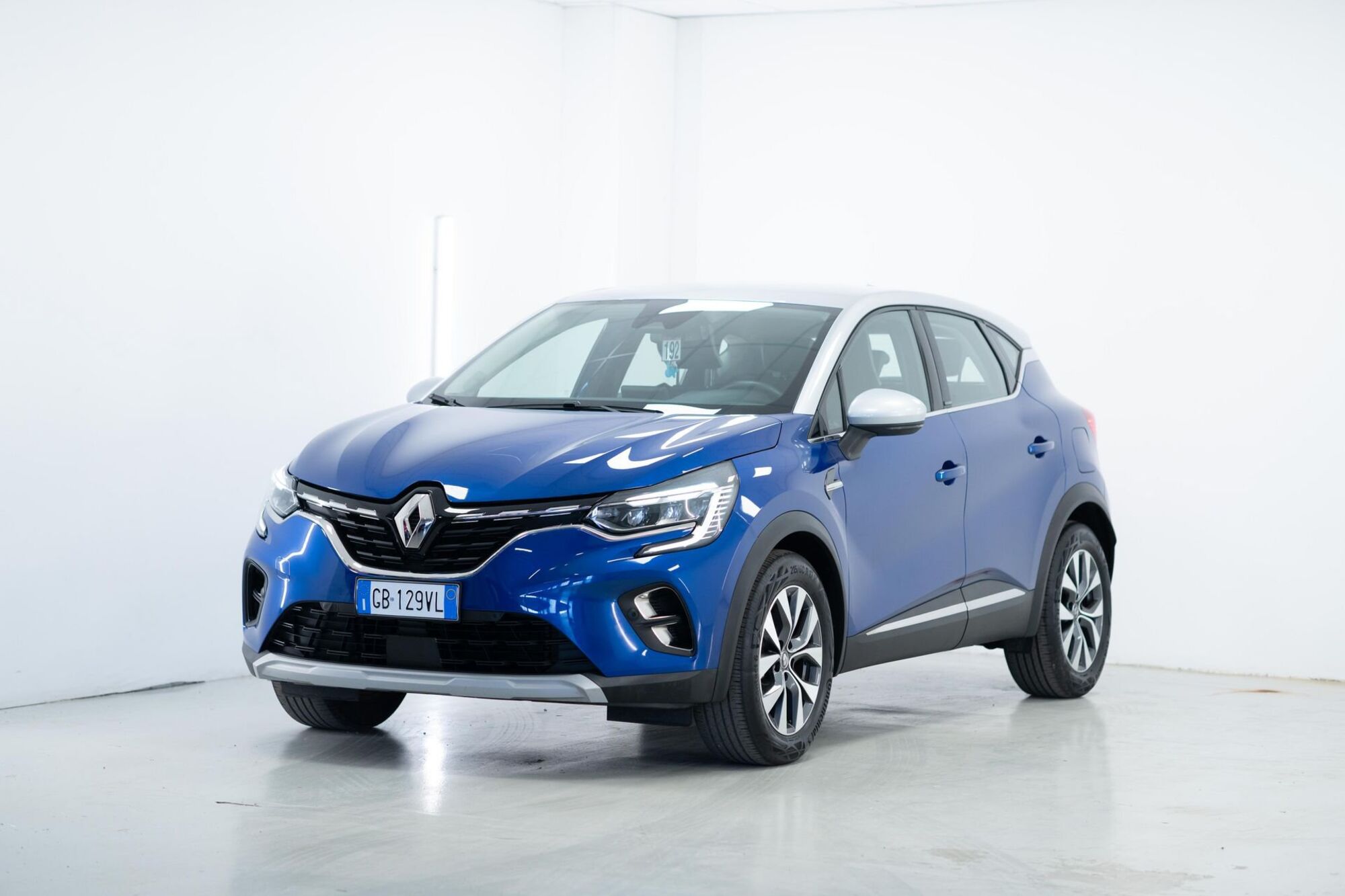 Renault Captur Plug-in Hybrid E-Tech 160 CV Intens  del 2020 usata a Torino