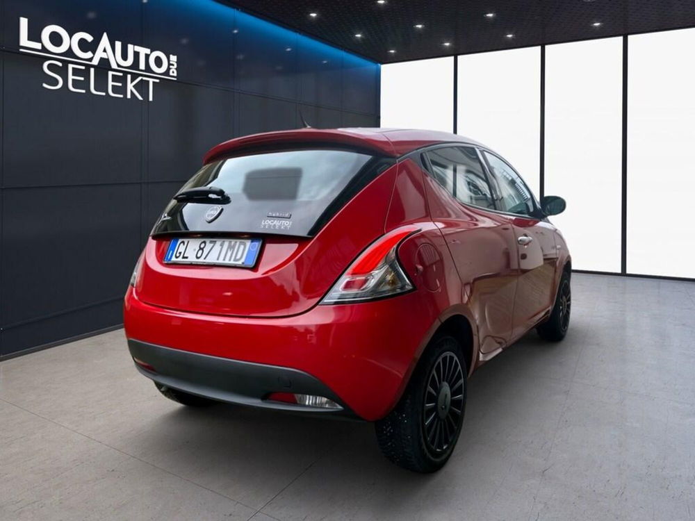 Lancia Ypsilon usata a Torino (4)