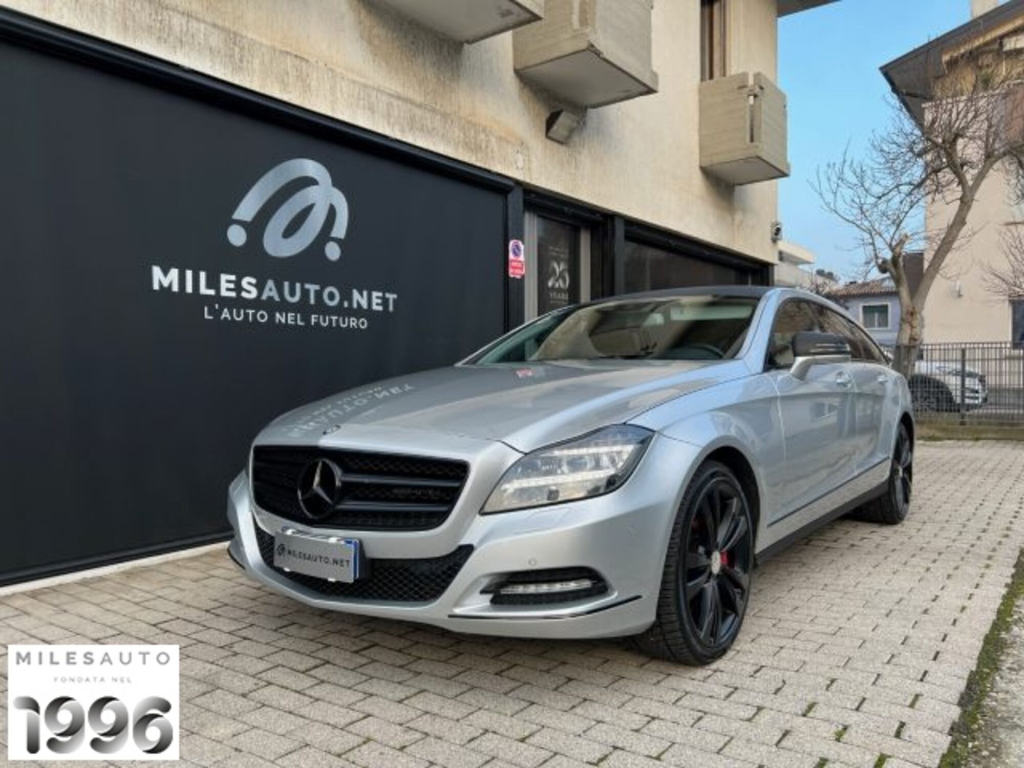 Mercedes-Benz CLS Shooting Brake 350 CDI SW BlueEFFICIENCY 4Matic del 2013 usata a Rubano