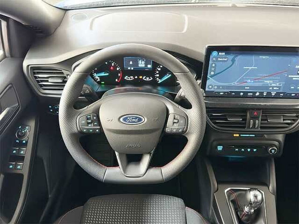 Ford Focus nuova a Cosenza (10)