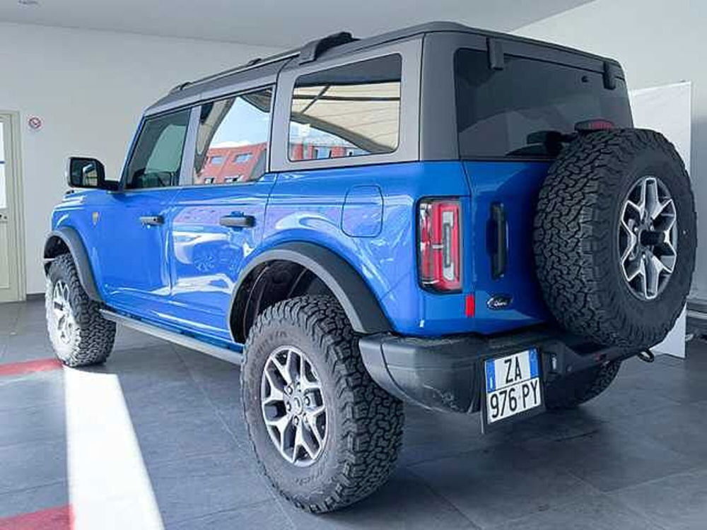 Ford Bronco nuova a Cosenza (8)