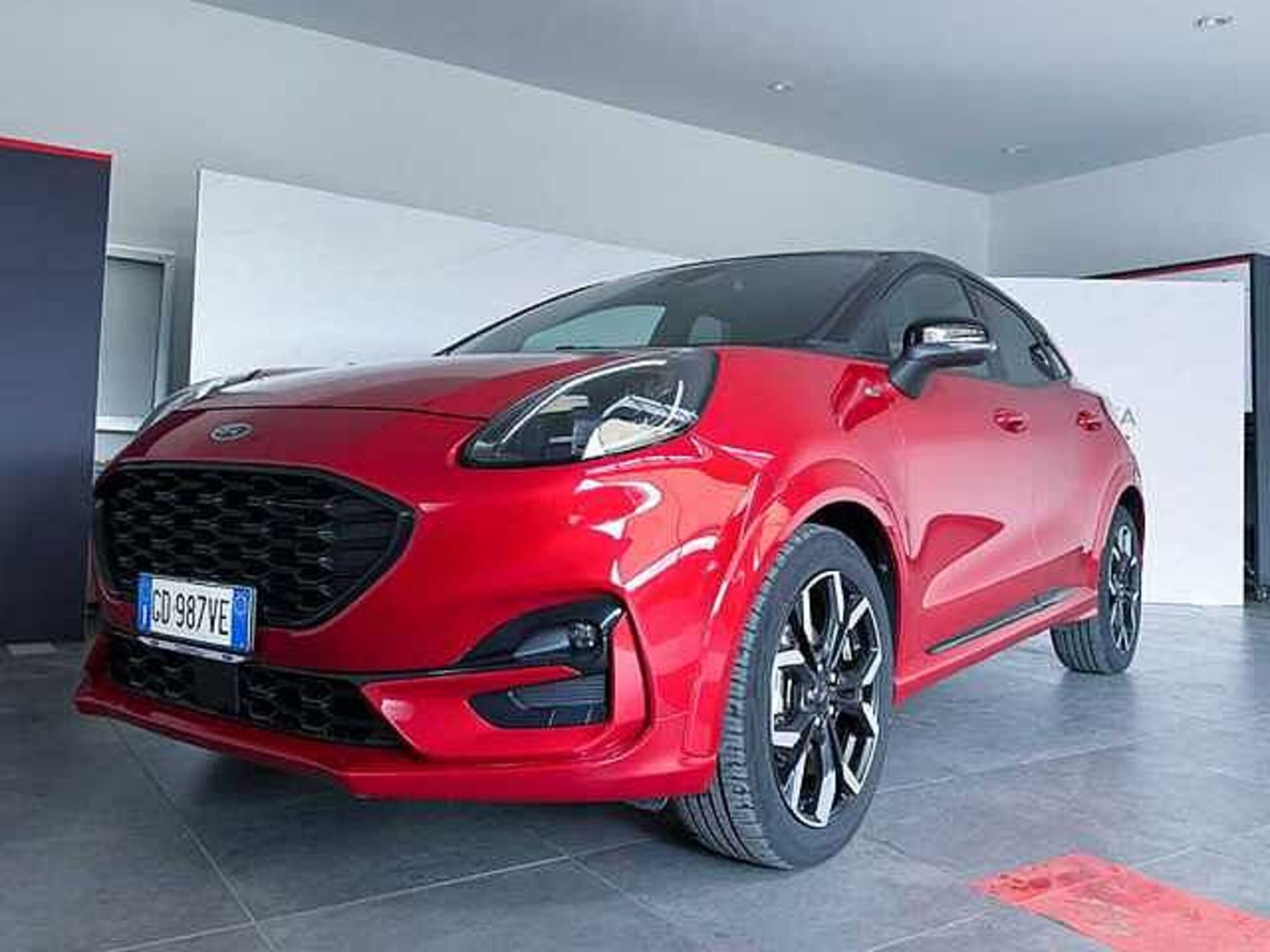 Ford Puma 1.0 EcoBoost 125 CV S&amp;S ST-Line del 2021 usata a Rende