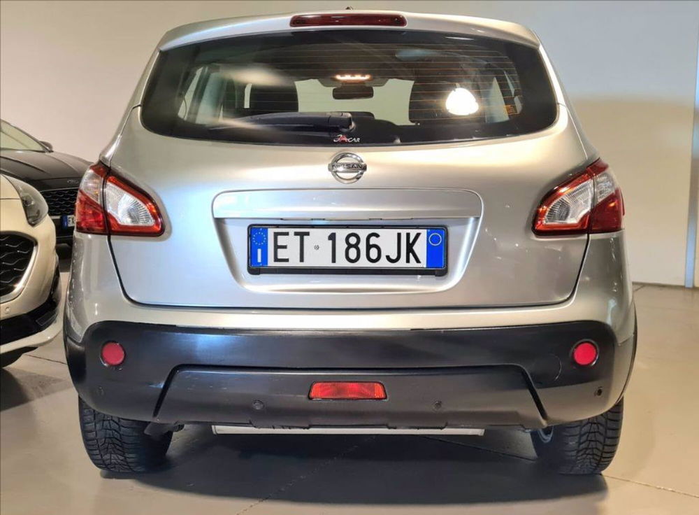 Nissan Qashqai usata a Milano (6)