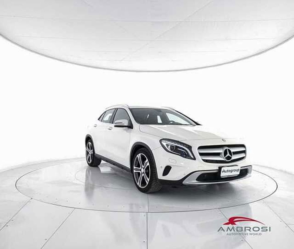 Mercedes-Benz GLA SUV usata a Viterbo (2)