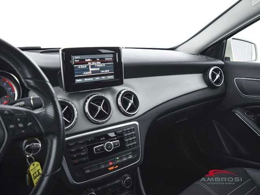 Mercedes-Benz GLA SUV usata a Viterbo (20)