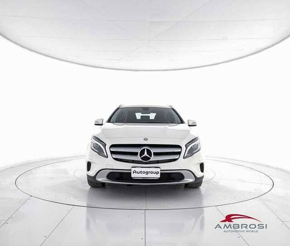 Mercedes-Benz GLA SUV usata a Viterbo (5)