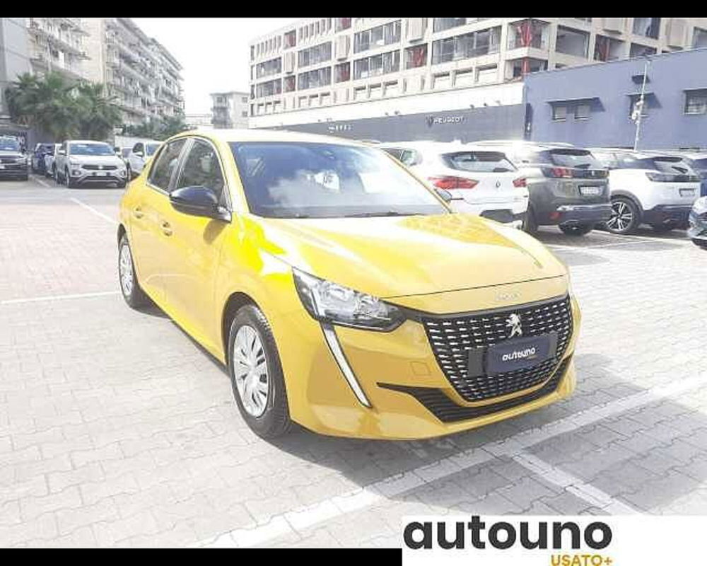 Peugeot 208 nuova a Napoli (3)