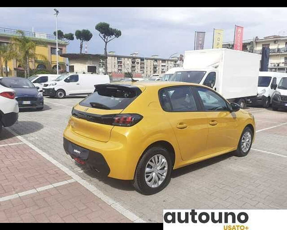 Peugeot 208 nuova a Napoli (5)