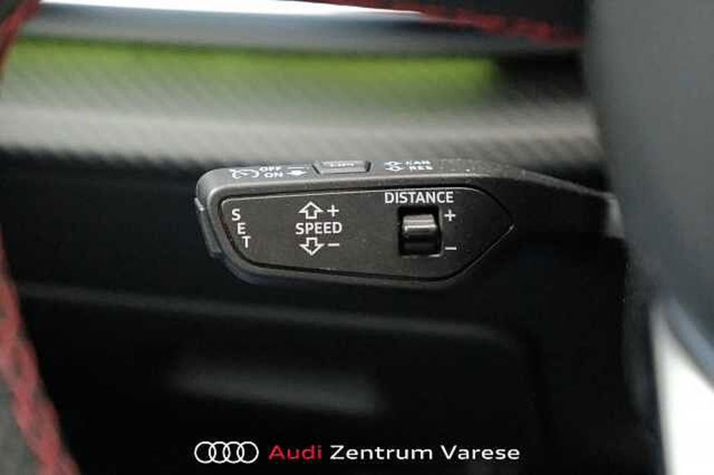 Audi SQ8 usata a Varese (14)