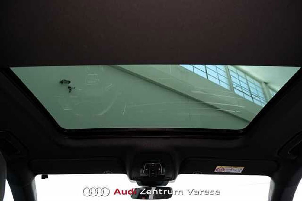 Audi SQ8 usata a Varese (18)