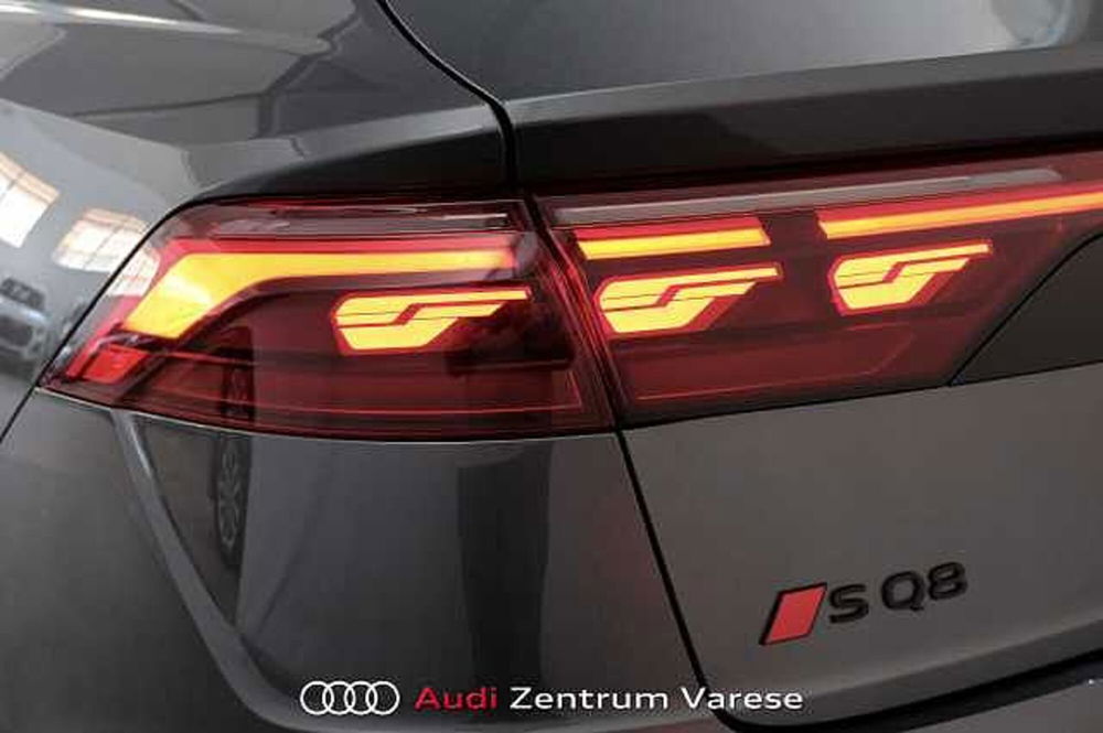 Audi SQ8 usata a Varese (5)