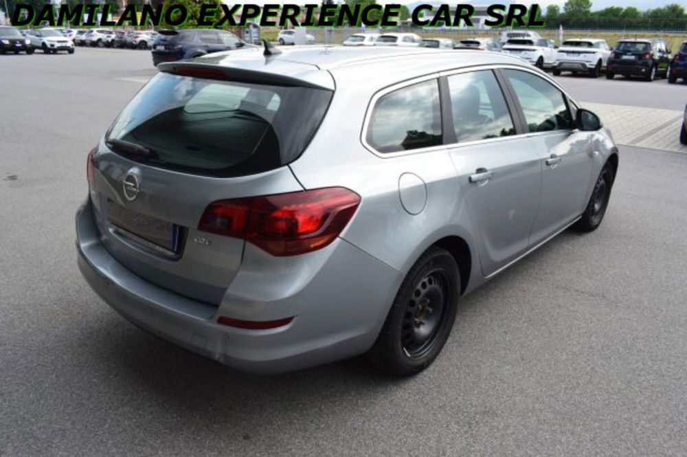 Opel Astra Station Wagon usata a Cuneo (10)