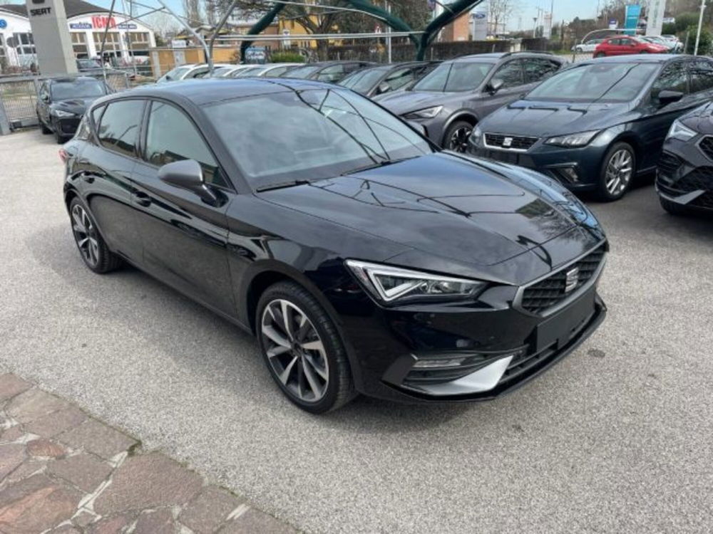 SEAT Leon nuova a Bologna