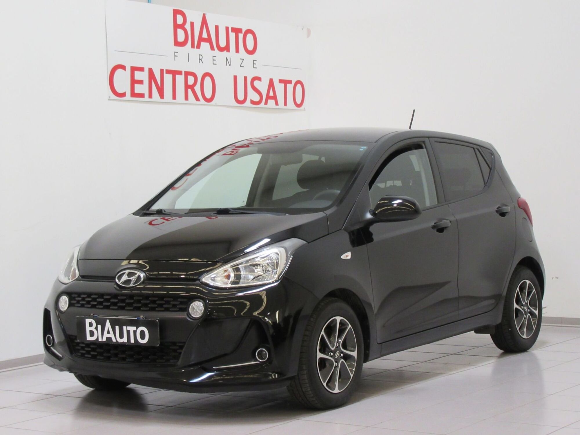 Hyundai i10 1.0 MPI Tech del 2019 usata a Sesto Fiorentino