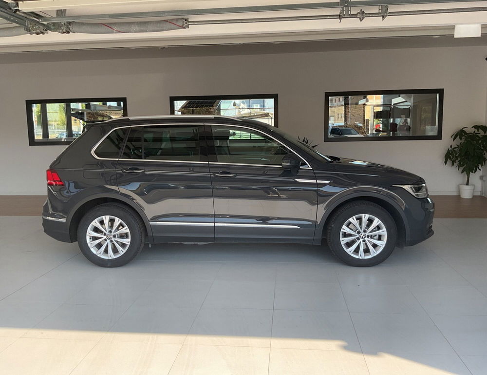 Volkswagen Tiguan usata a Salerno (4)