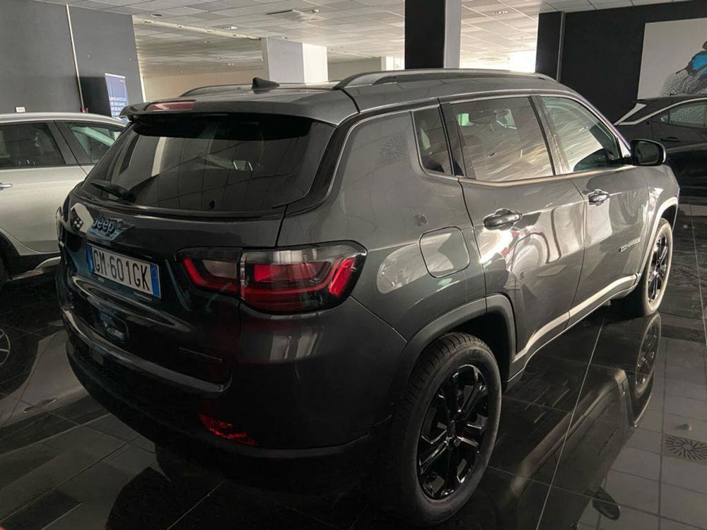 Jeep Compass nuova a Caserta (6)