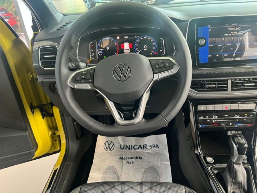 Volkswagen T-Cross nuova a Cuneo (10)