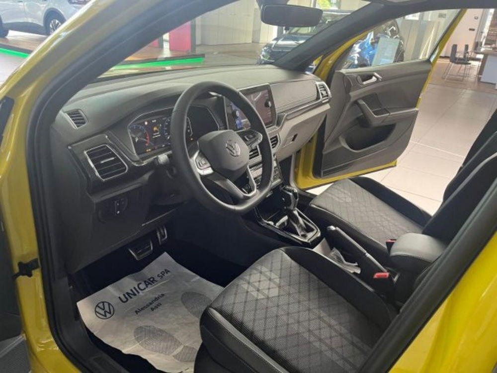 Volkswagen T-Cross nuova a Cuneo (8)