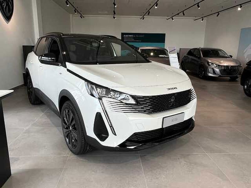 Peugeot 3008 1.2 hybrid GT 136cv e-dcs6 nuova a Magenta