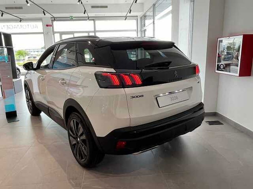 Peugeot 3008 nuova a Milano (5)