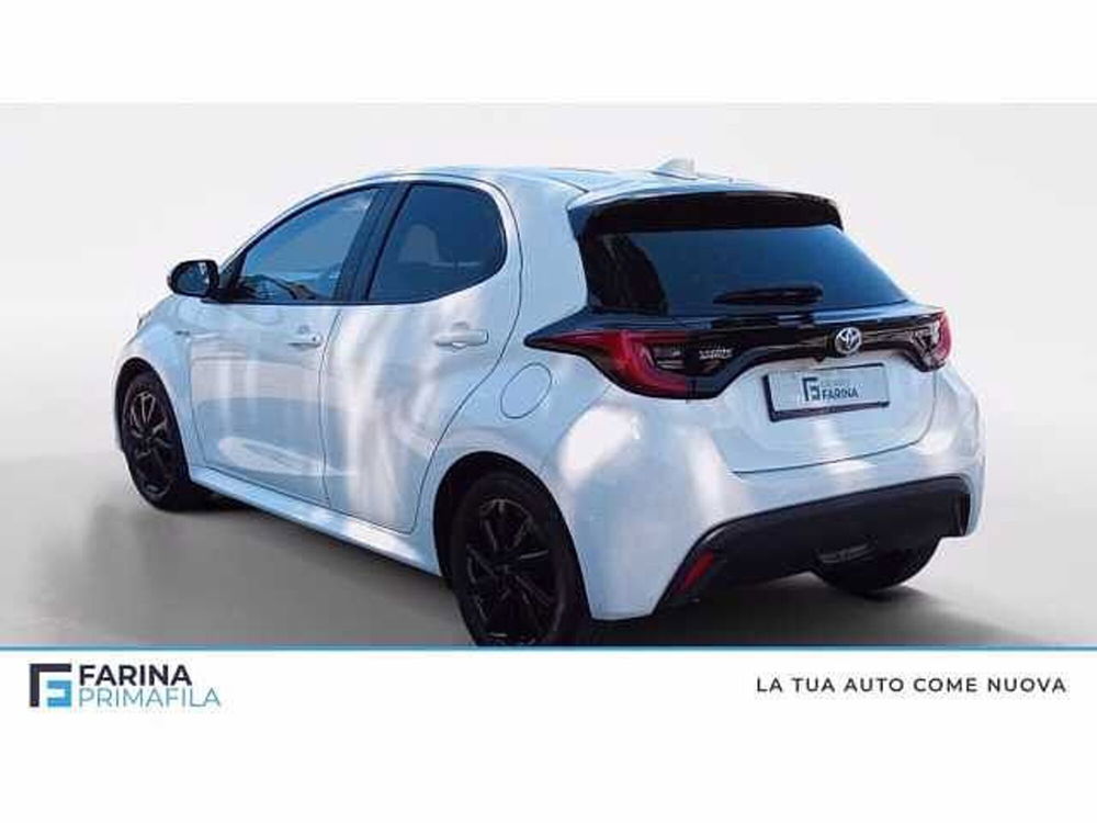 Toyota Yaris usata a Napoli (3)