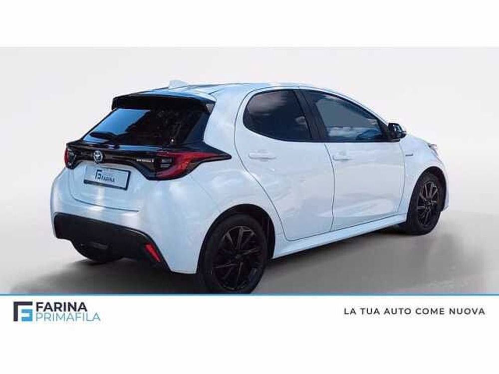 Toyota Yaris usata a Napoli (5)