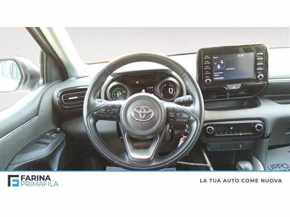 Toyota Yaris usata a Napoli (12)