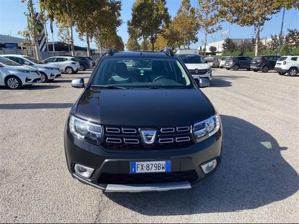 Dacia Sandero usata a Macerata (4)