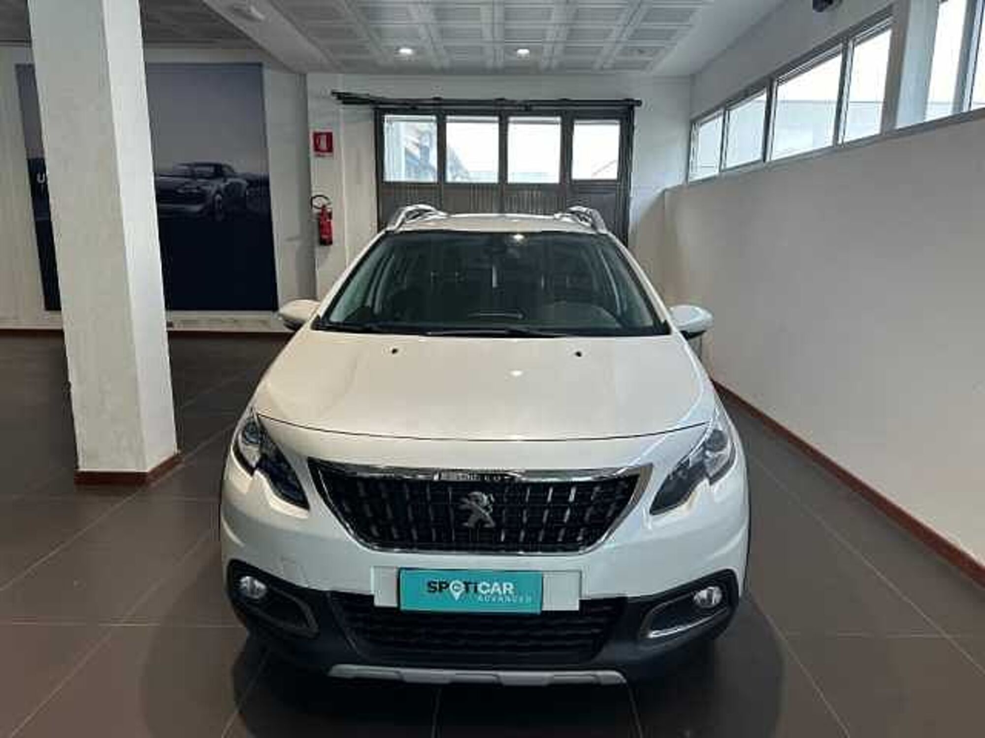 Peugeot 2008 Turbo 110 EAT6 S&amp;S Allure  del 2018 usata a Ravenna