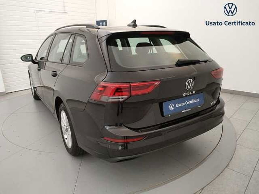 Volkswagen Golf Variant usata a Varese (8)