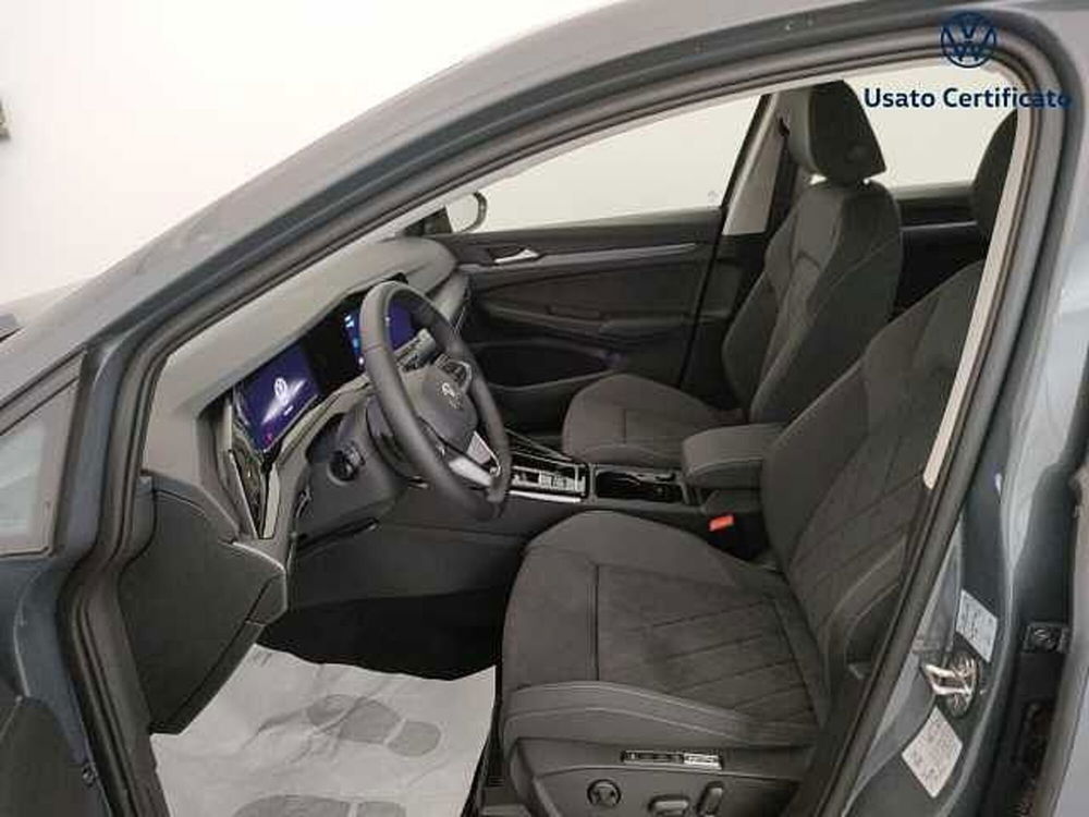 Volkswagen Golf nuova a Varese (10)