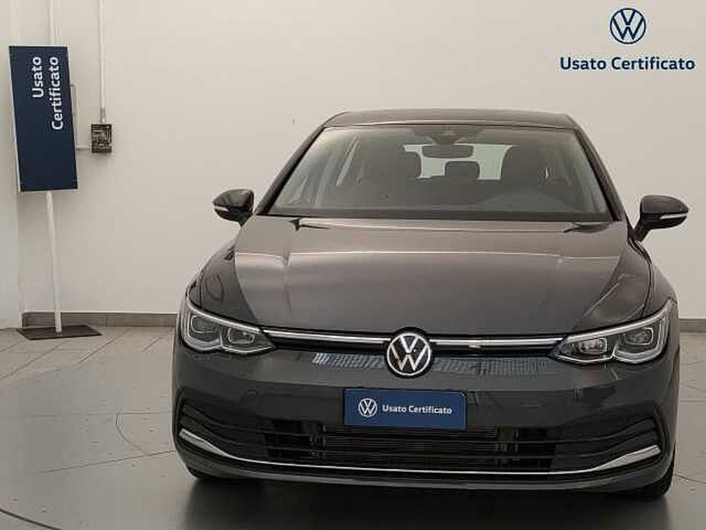 Volkswagen Golf nuova a Varese (2)