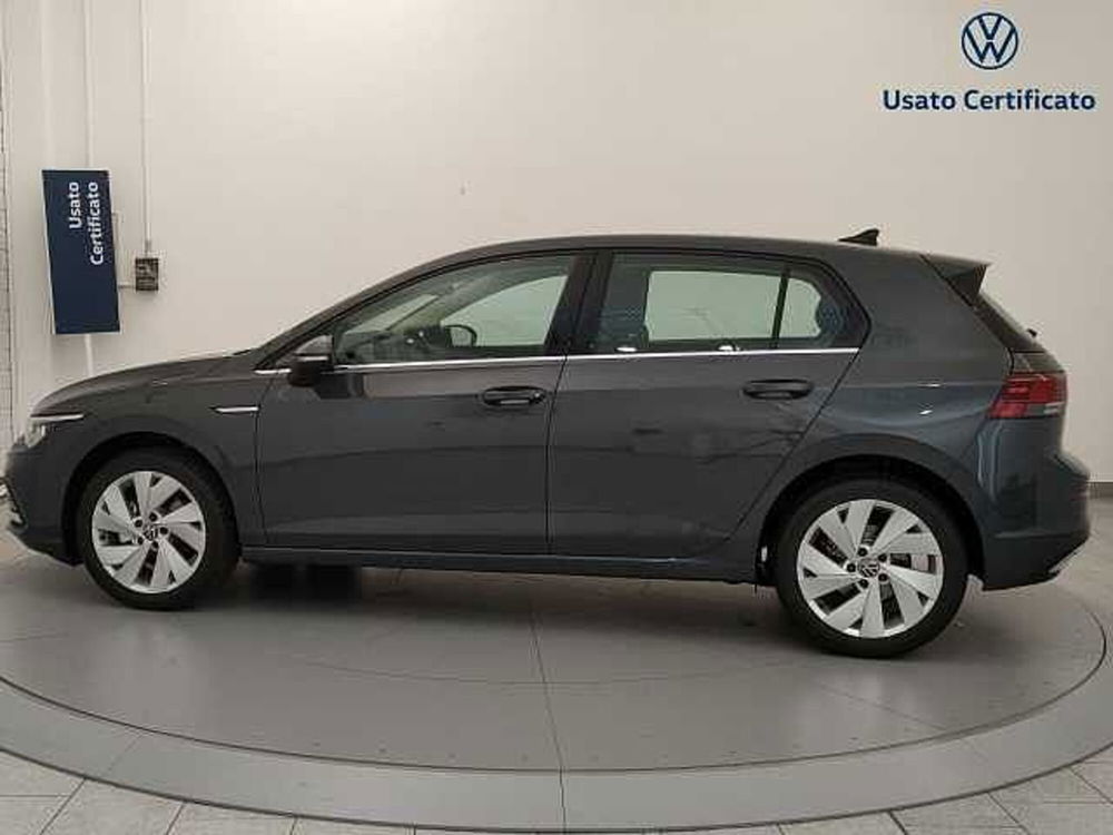 Volkswagen Golf nuova a Varese (3)