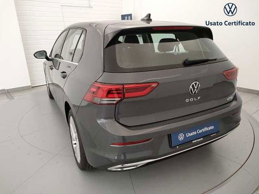 Volkswagen Golf nuova a Varese (5)