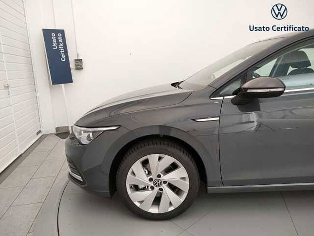 Volkswagen Golf nuova a Varese (6)