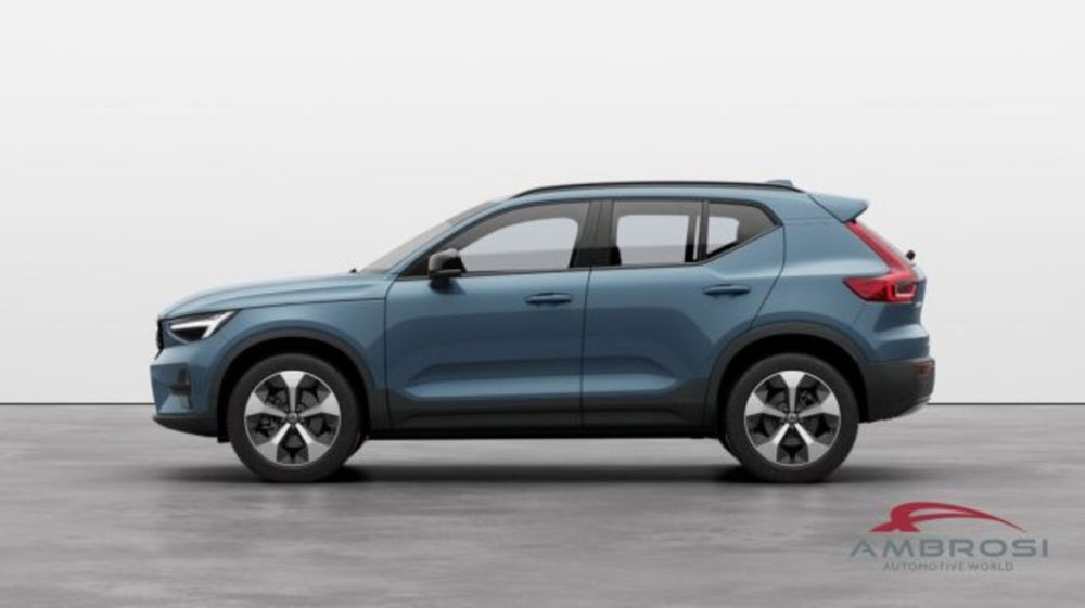 Volvo XC40 nuova a Perugia (2)